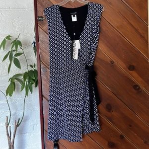 Laundry Reversable Wrap Dress Size M